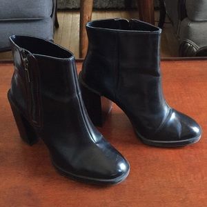 Zara chunky mod boots
